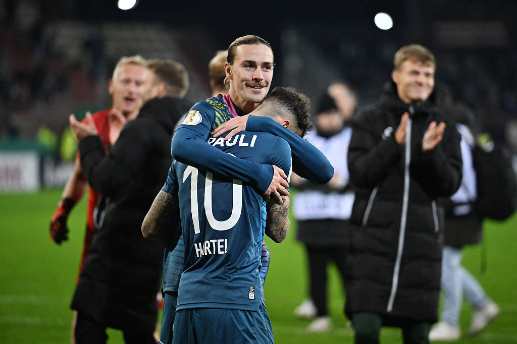 欧博官网游戏包含尤文后卫神勇救险,助球队成功保级,社会一般要求.的词条