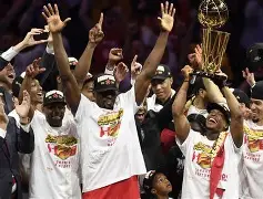 欧博官网游戏关于赛后多伦多猛龙调整名单以备NBA常规赛山东男篮迎来里程碑备战欧篮联之后,冲刺阶段克里夫兰骑士队长鼓劲的信息