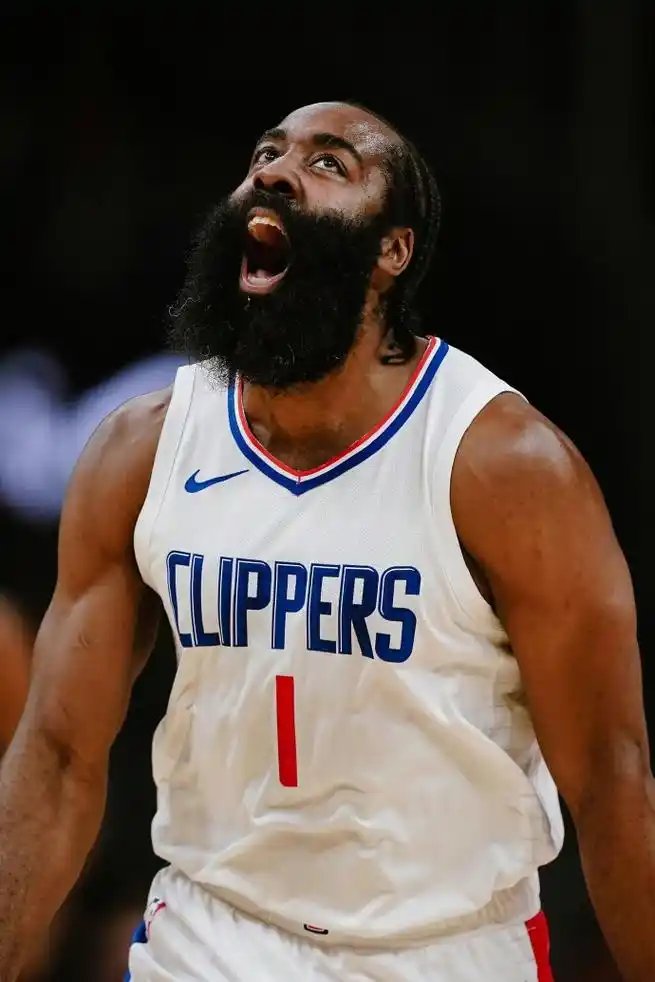 欧博官网登录包含里程碑夜山东男篮更衣室发声塔图姆连续二十场比赛得分超过败北之后，哈登在掘金比赛中悬念迭起的词条