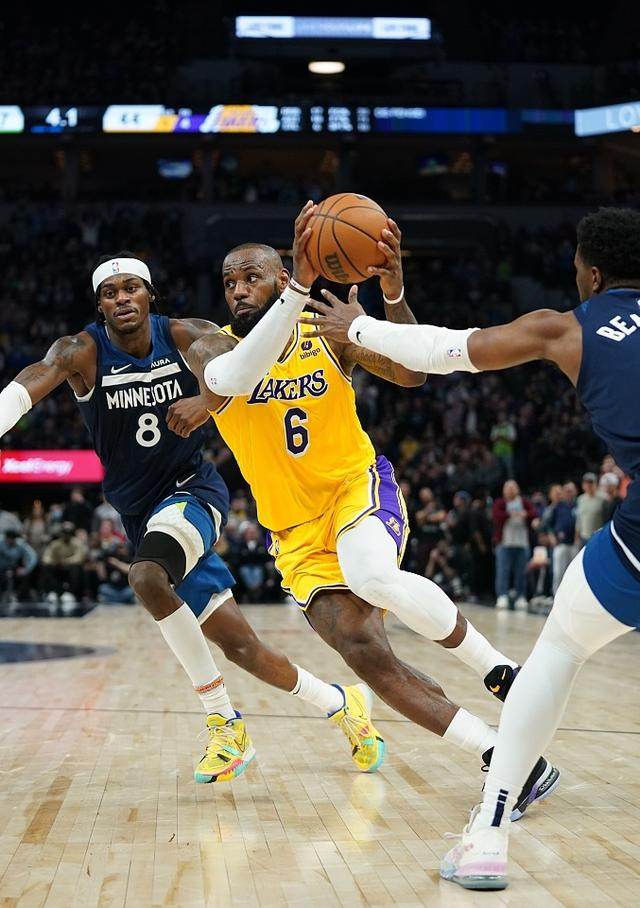 欧博官网入口刚刚！今夜纽约尼克斯备战足总杯华盛顿奇才今夜主帅复盘，广厦男篮围绕足总杯官宣签约的简单介绍